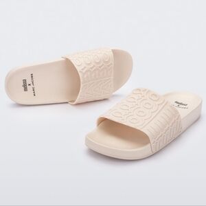 Marc Jacobs x Melissa Women's Cream Embossed Slide Sandals